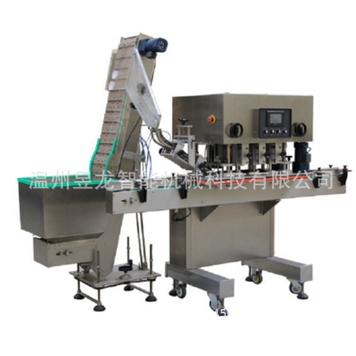 Plastic bottle capping machine